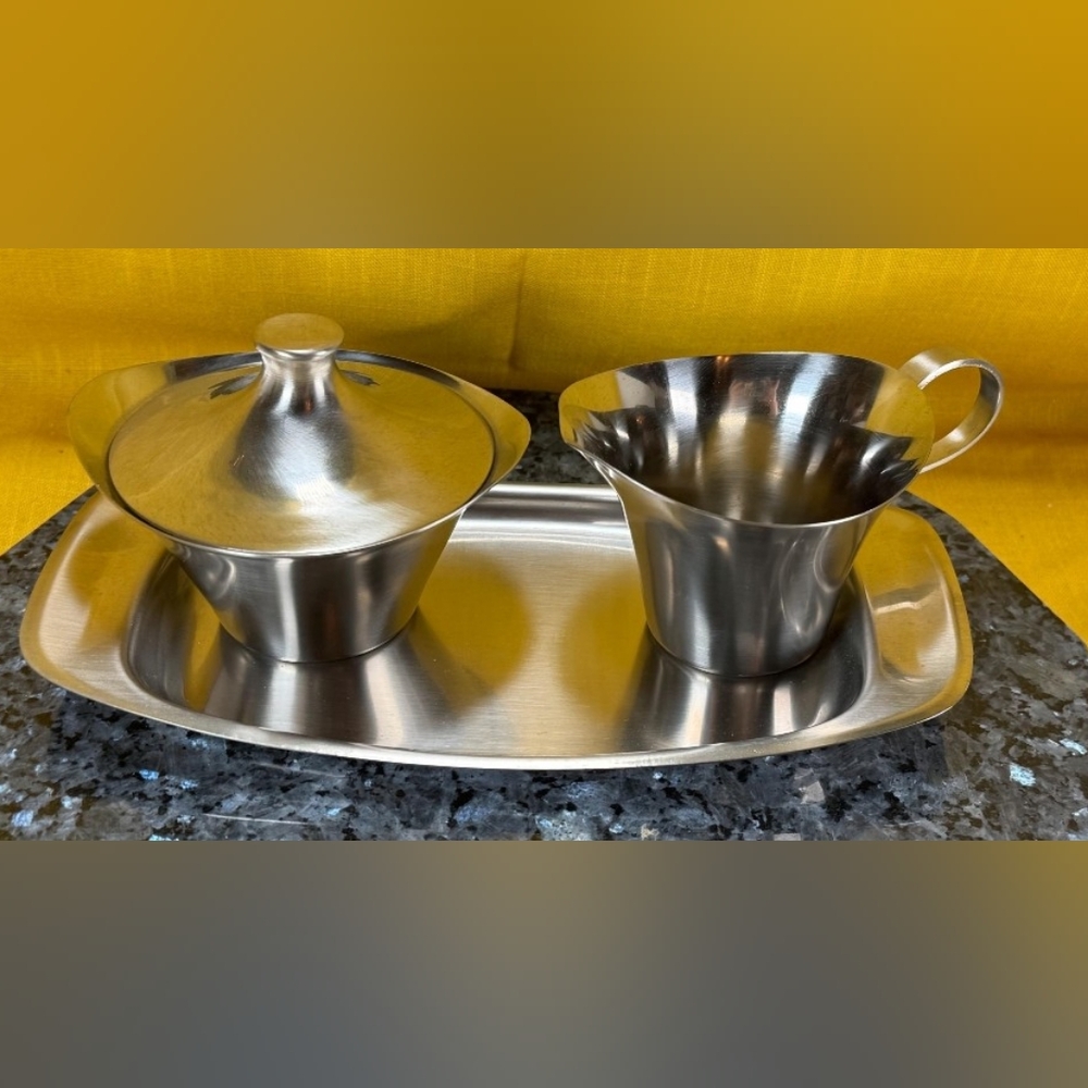 NIB Vtg MCM Viking Stainless 4 piece creamer, sugar bowl w/ lid, and tray